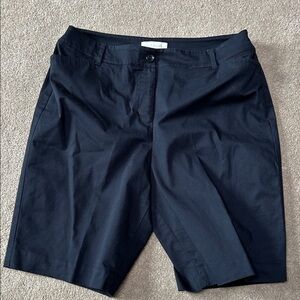 Talbots women’s black Flat Front Shorts